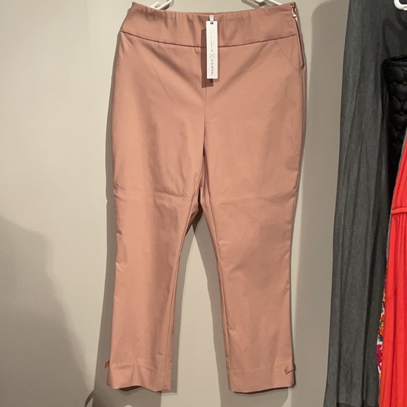 Size 8 le château blush crop pant - Picture 2 of 3